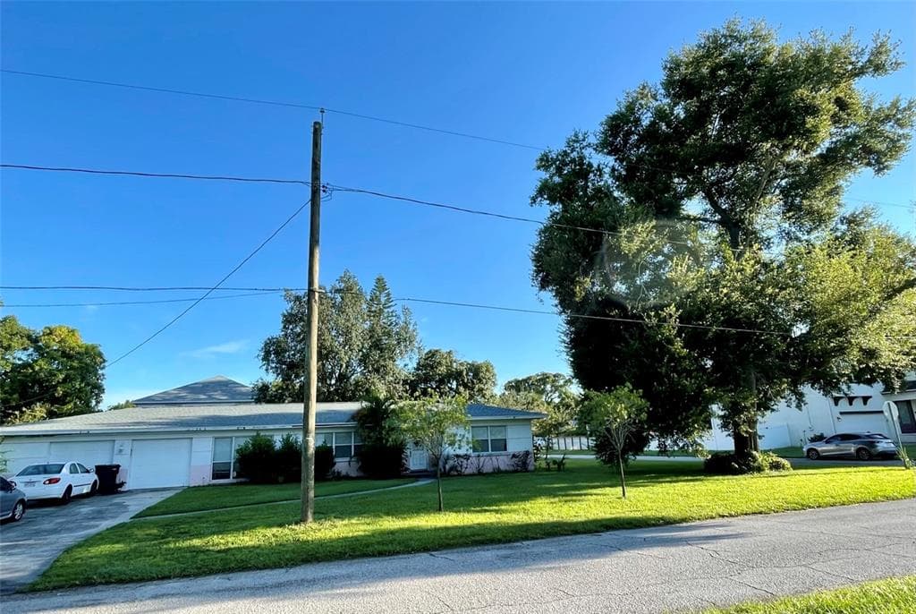 2701 W FIG STREET TAMPA, FL 33609
