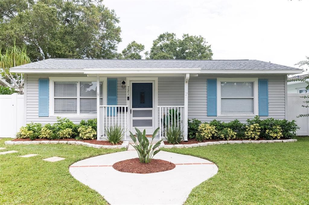 721 43RD AVENUE N ST PETERSBURG, FL 33703