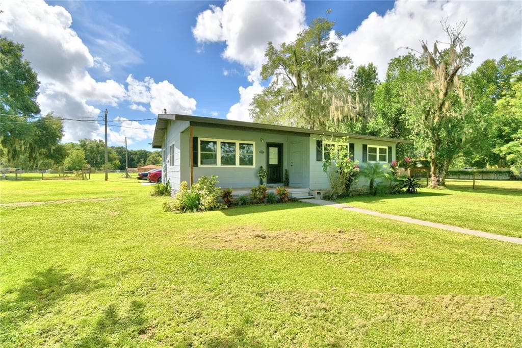 316 SE 3RD STREET FORT MEADE, FL 33841