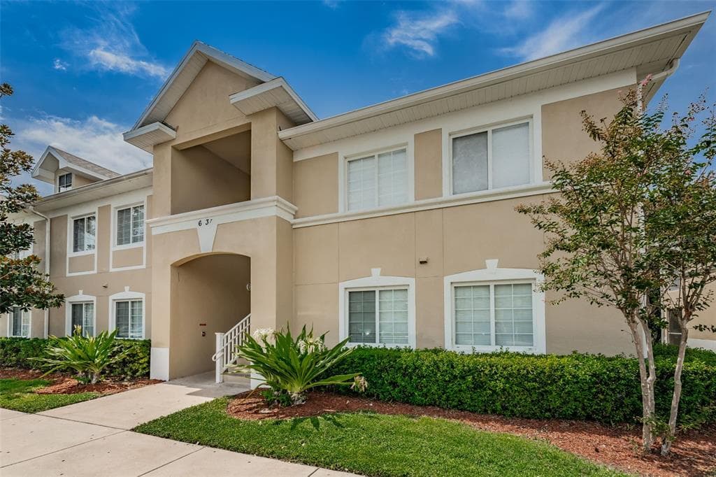 6437 CYPRESSDALE DRIVE UNIT 201 RIVERVIEW, FL 33578