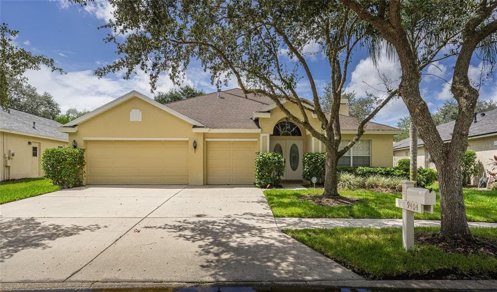 9404 AZALEA RIDGE CIRCLE