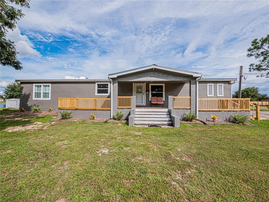 130 BERMUDA COURT WINTER HAVEN, FL 33880