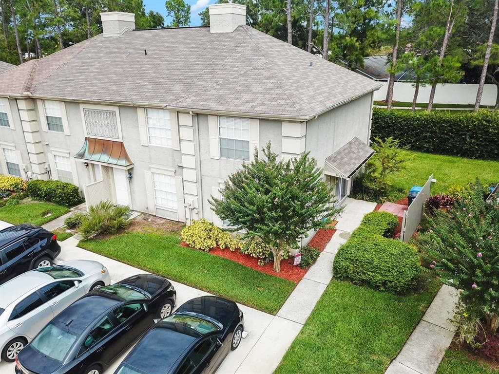 14033 NOTREVILLE WAY TAMPA, FL 33624