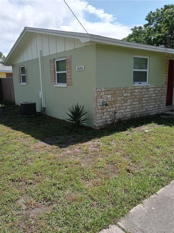 8040 47TH AVENUE N ST PETERSBURG, FL 33709
