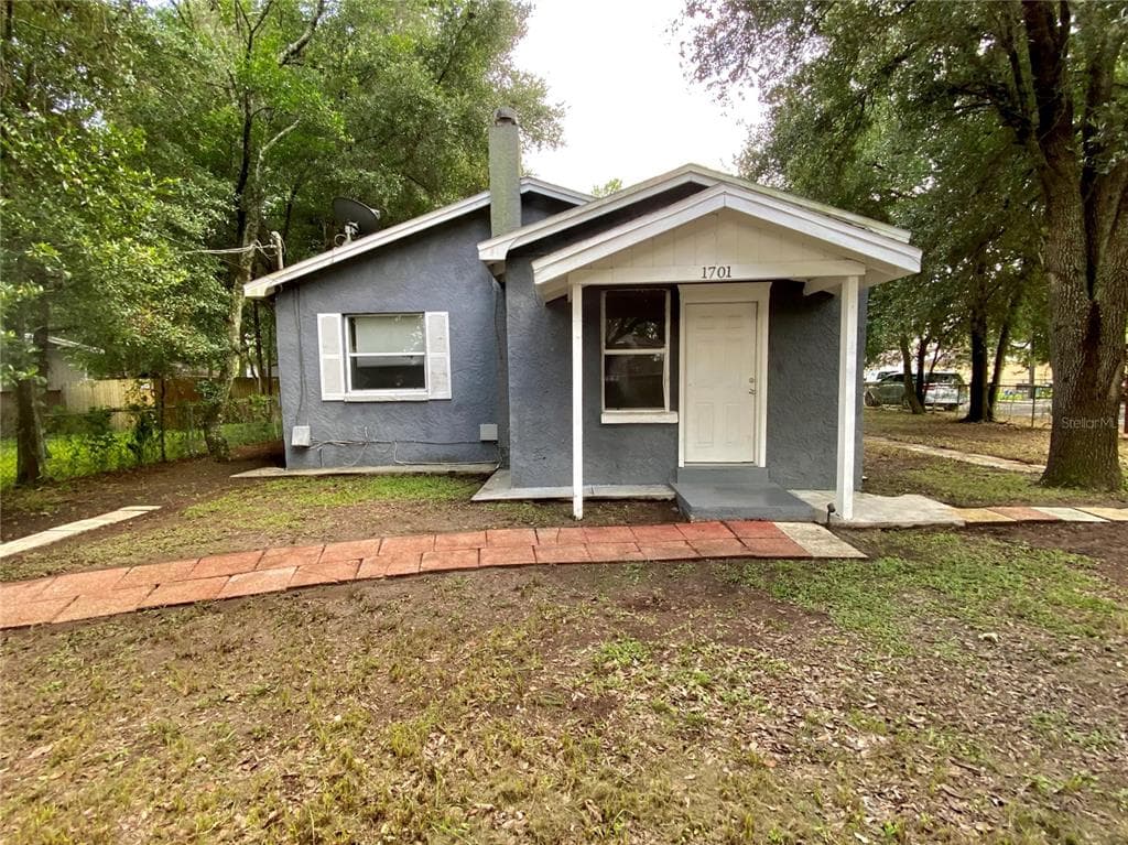 1701 E LOUISIANA AVENUE TAMPA, FL 33610