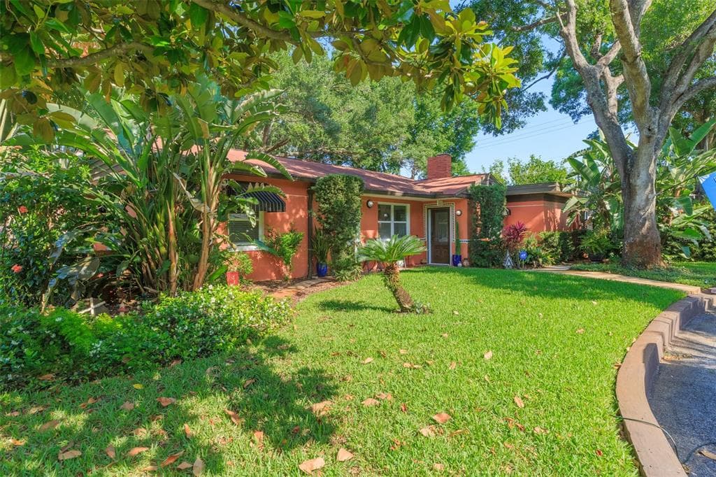 3807 S CHURCH AVENUE TAMPA, FL 33611