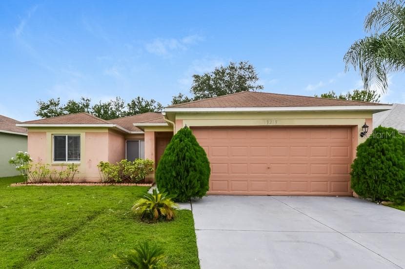 13219 PRESTWICK CREEK DRIVE RIVERVIEW, FL 33579