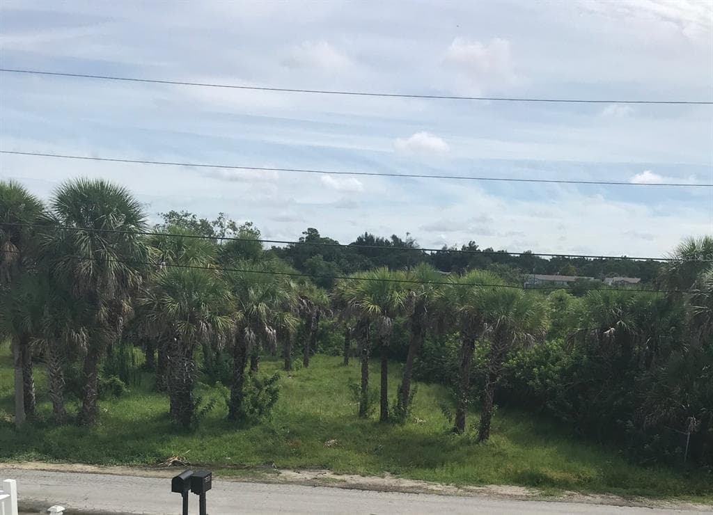 7615 DEEDRA CIRCLE PORT RICHEY, FL 34668