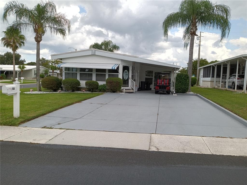 58 LEXINGTON COURT UNIT 21 PALM HARBOR, FL 34684