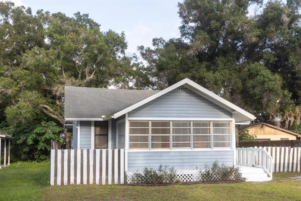 5641 35TH WAY N ST PETERSBURG, FL 33714