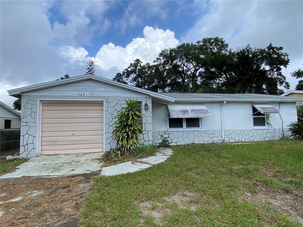 5439 MAC ARTHUR AVENUE NEW PORT RICHEY, FL 34652