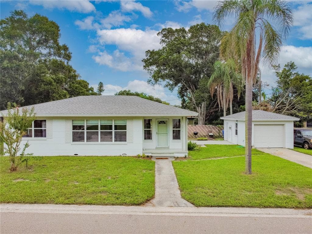2300 42ND STREET S ST PETERSBURG, FL 33711