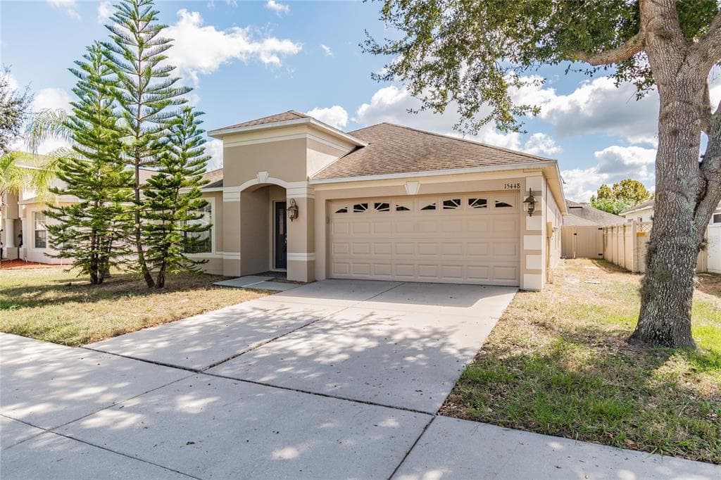 15448 LONG CYPRESS DRIVE RUSKIN, FL 33573