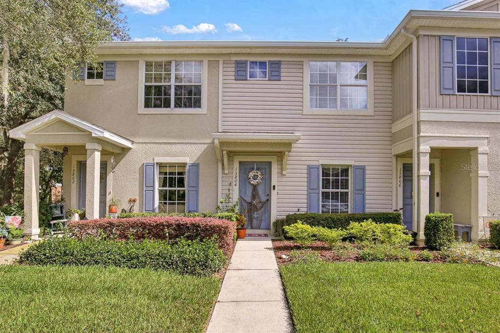 15804 FISHHAWK FALLS DRIVE LITHIA, FL 33547