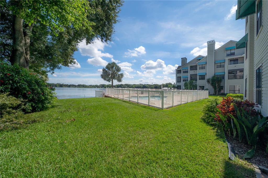 3127 W SLIGH AVENUE UNIT 101A TAMPA, FL 33614