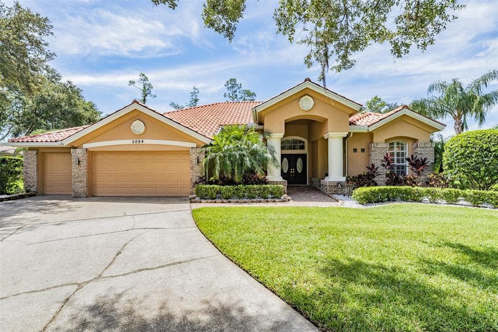 5094 CROSS POINTE DRIVE OLDSMAR, FL 34677