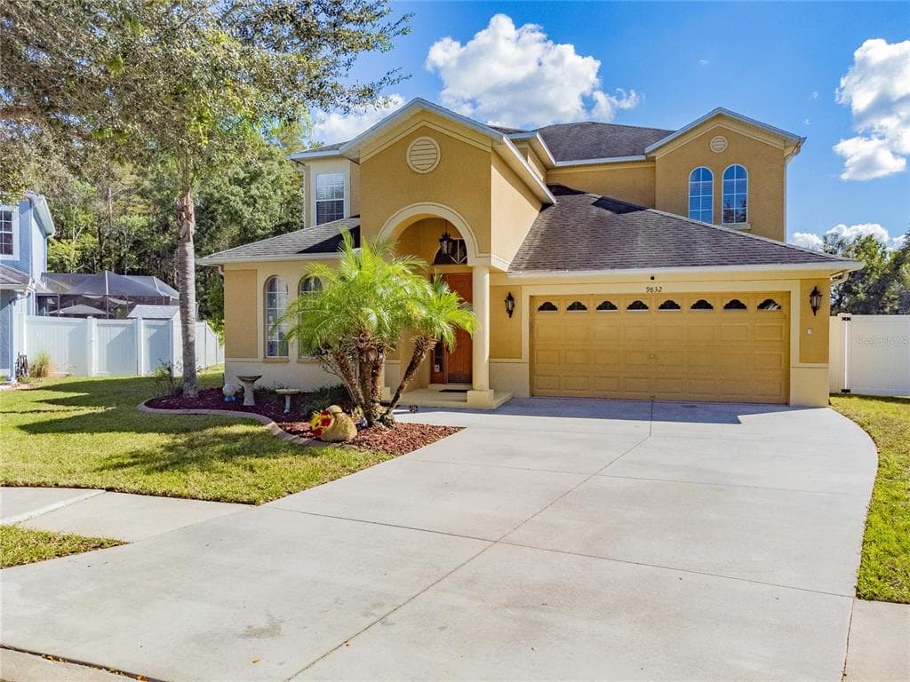9832 BOWDEN MILL COURT LAND O LAKES, FL 34638