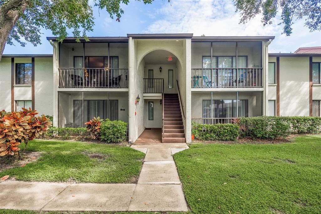 2664 PINE RIDGE WAY S UNIT G2