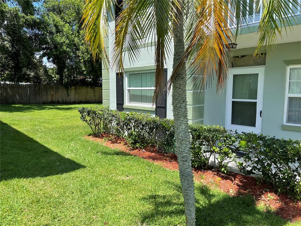 1433 S BELCHER ROAD UNIT F1 CLEARWATER, FL 33764