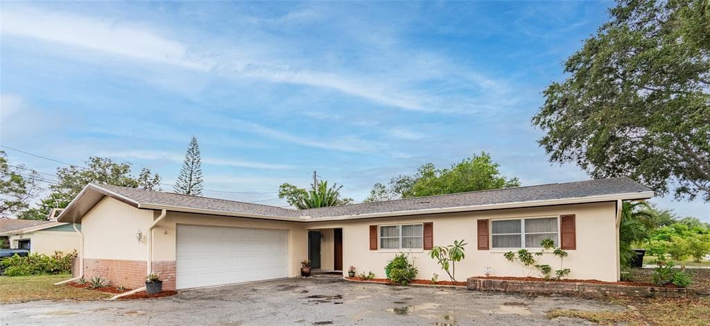 1867 MURRAY AVENUE CLEARWATER, FL 33755
