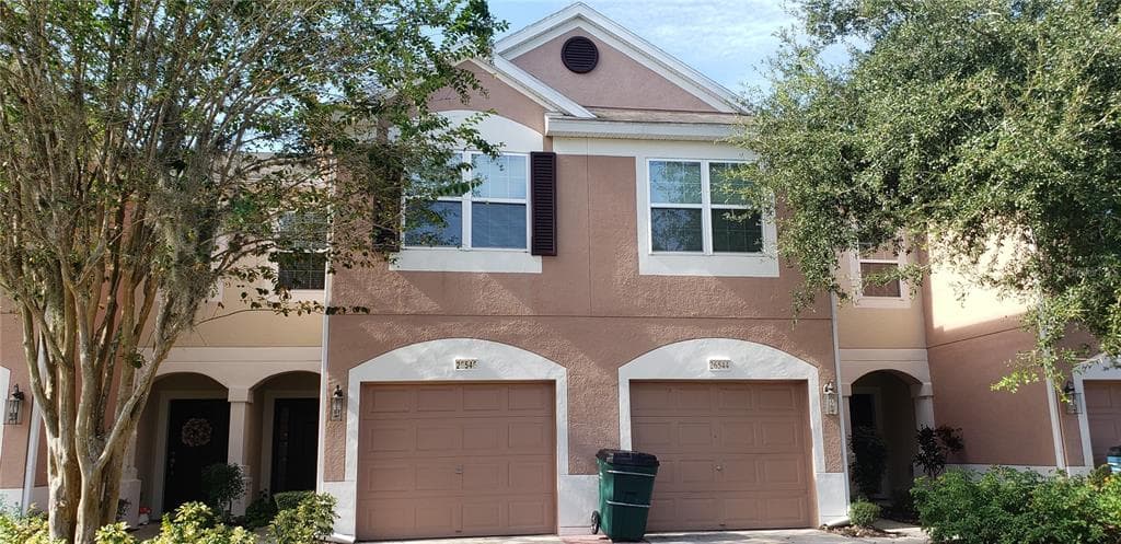 26546 CHIMNEY SPIRE LANE WESLEY CHAPEL, FL 33544