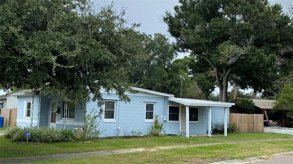 8201 DIAGONAL ROAD N ST PETERSBURG, FL 33702