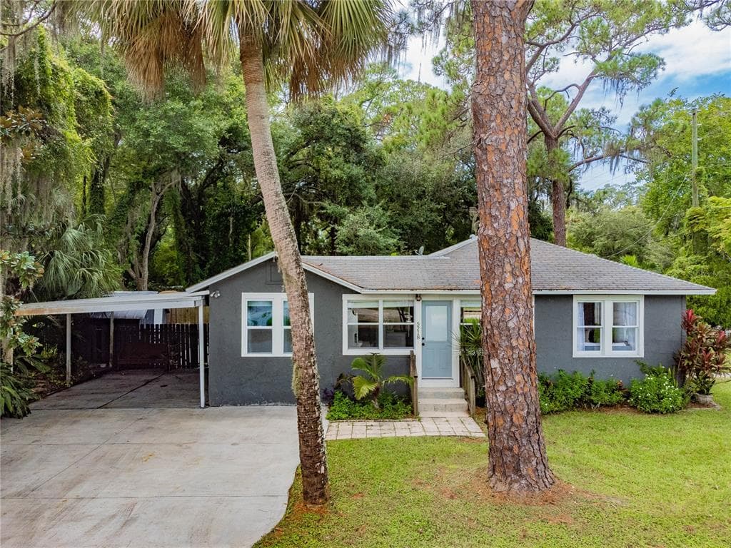 5218 LIMESTONE DRIVE PORT RICHEY, FL 34668