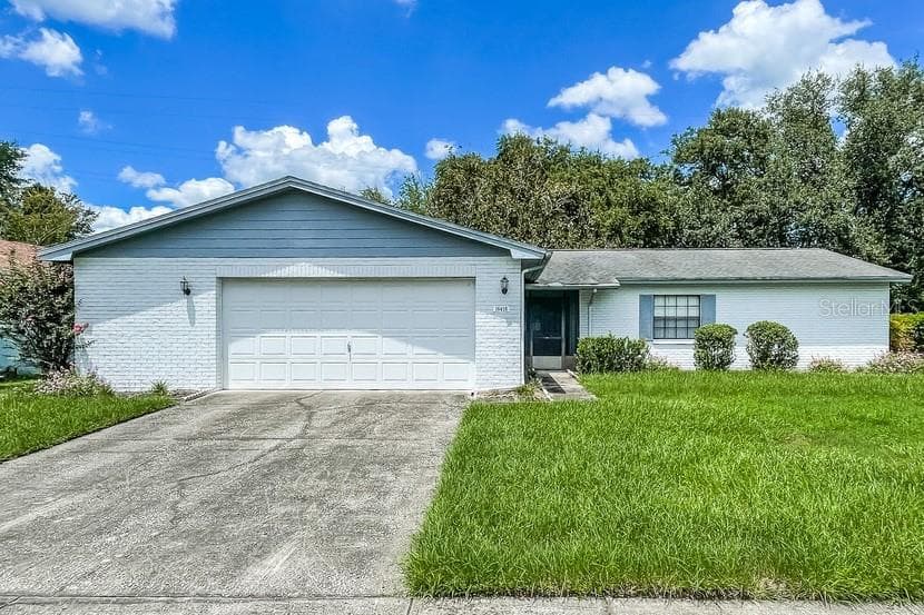 16418 BONNEVILLE DRIVE TAMPA, FL 33624