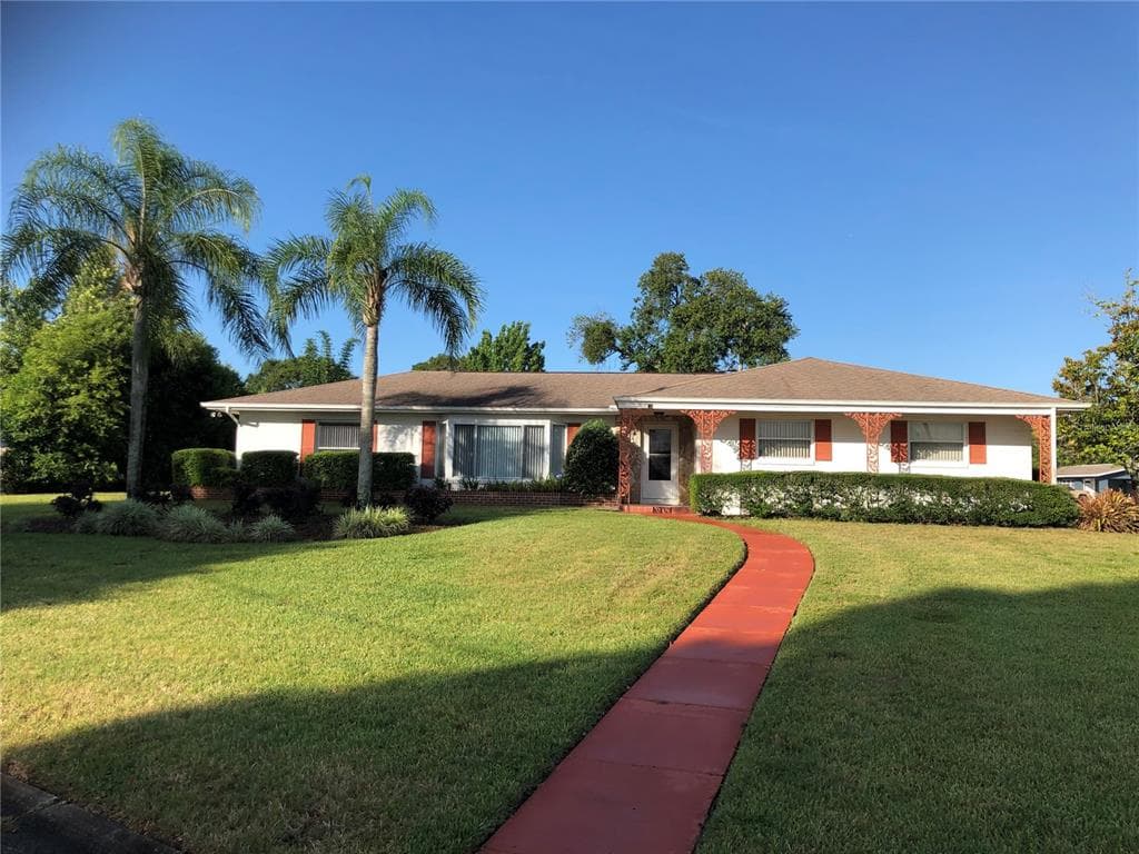 33 JASMINE DRIVE DEBARY, FL 32713