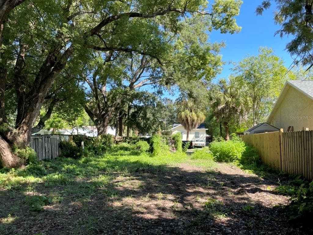 PINE GROVE TERRACE S GULFPORT, FL 33707