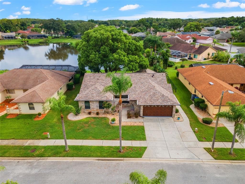 6050 FALL RIVER DRIVE NEW PORT RICHEY, FL 34655