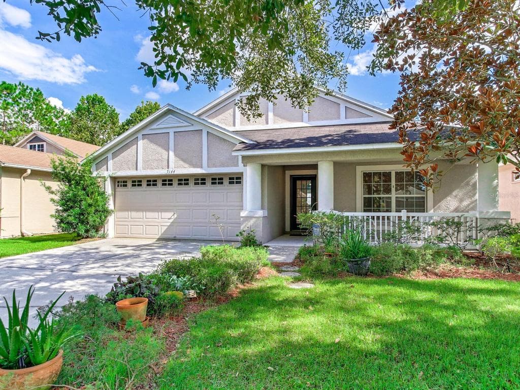 7144 MOSS LEDGE RUN LAND O LAKES, FL 34637
