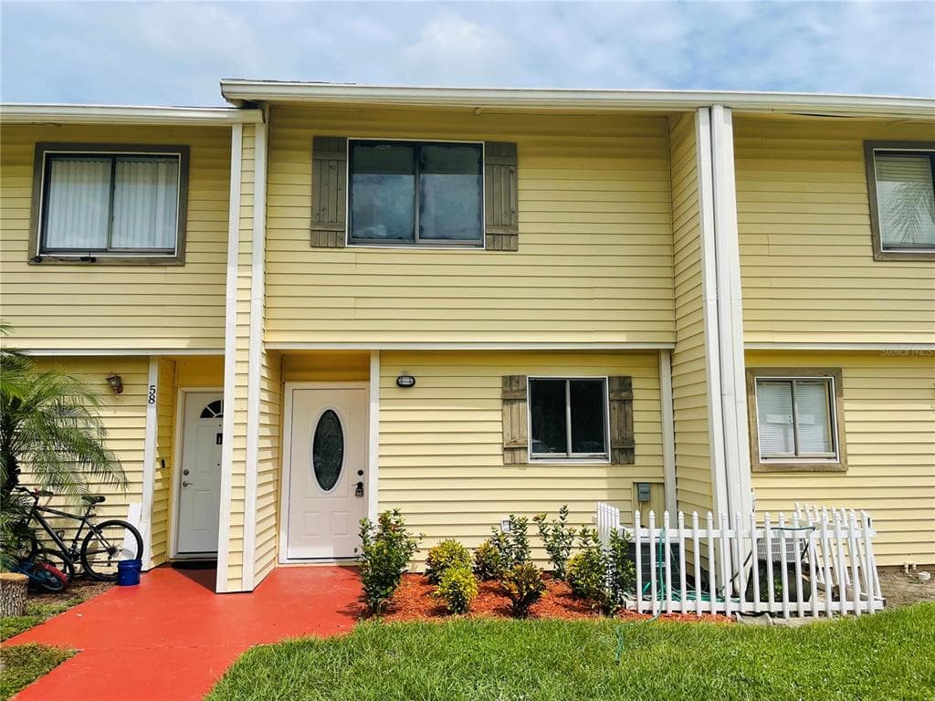 22707 WATERSEDGE BOULEVARD UNIT 59 LAND O LAKES, FL 34639