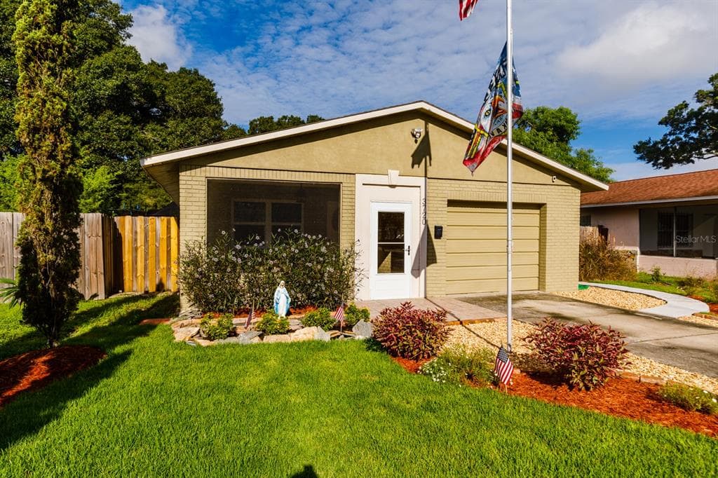 3720 35TH STREET N ST PETERSBURG, FL 33713