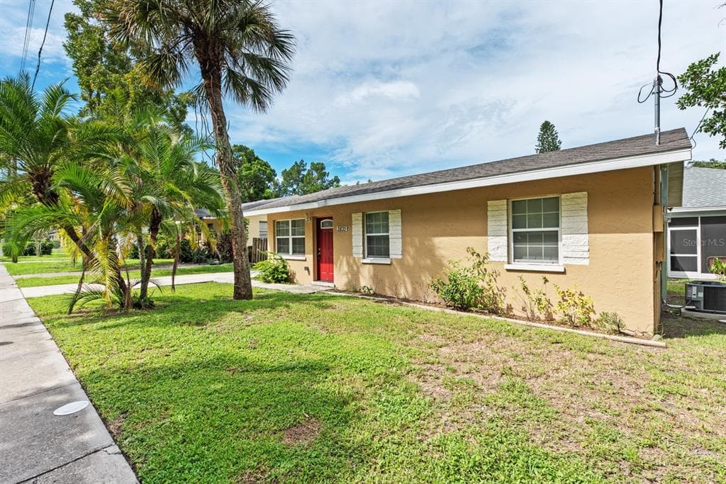 2835 CHURCH AVENUE SARASOTA, FL 34234