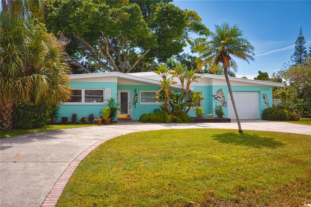 16030 REDINGTON DRIVE REDINGTON BEACH, FL 33708