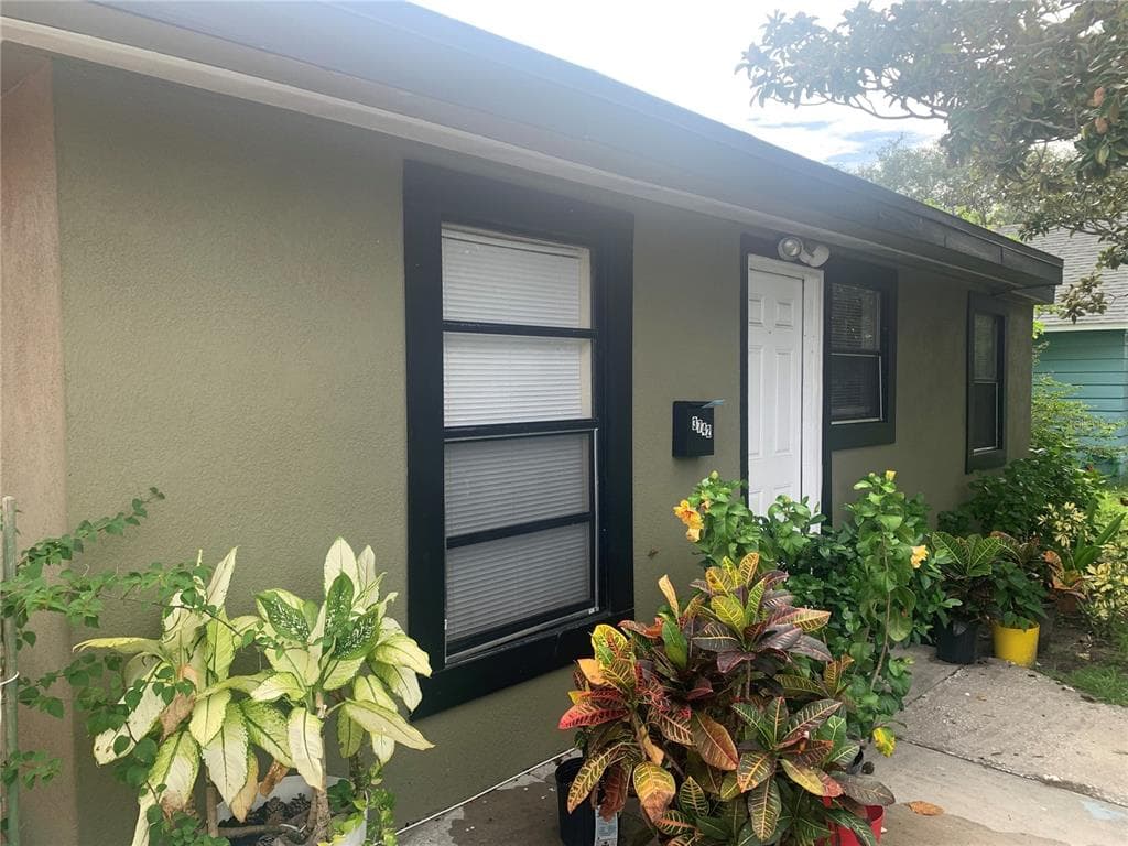 3742 30TH AVENUE S ST PETERSBURG, FL 33711