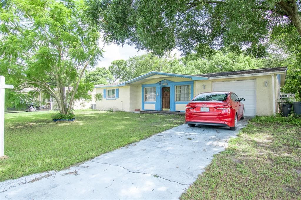 4322 SHORELINE DRIVE NEW PORT RICHEY, FL 34652