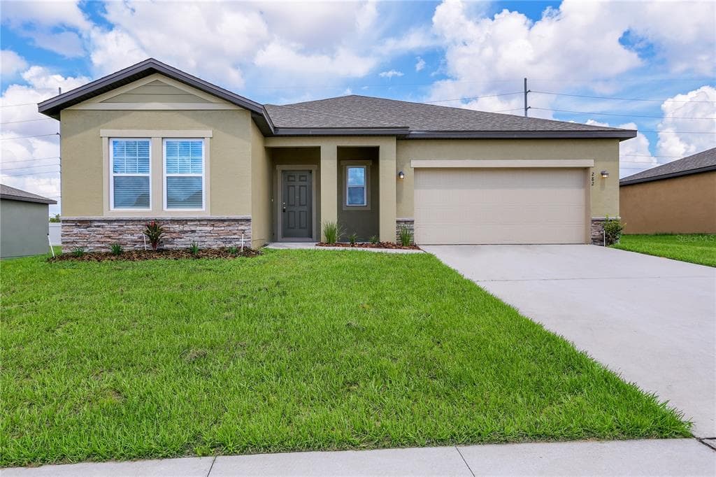 282 HIDDEN LAKE LOOP HAINES CITY, FL 33844