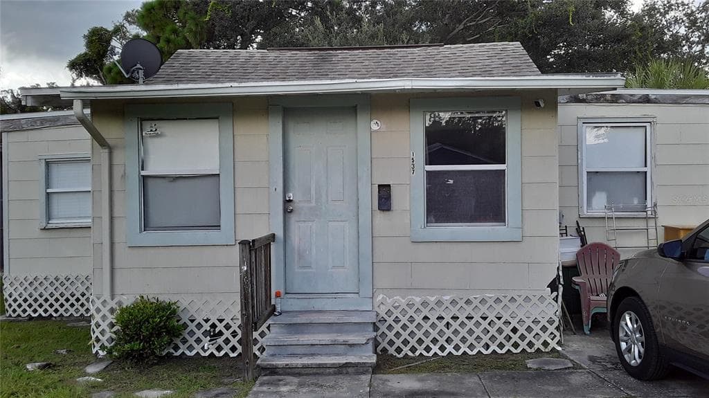 1537 39TH STREET ST PETERSBURG, FL 33711
