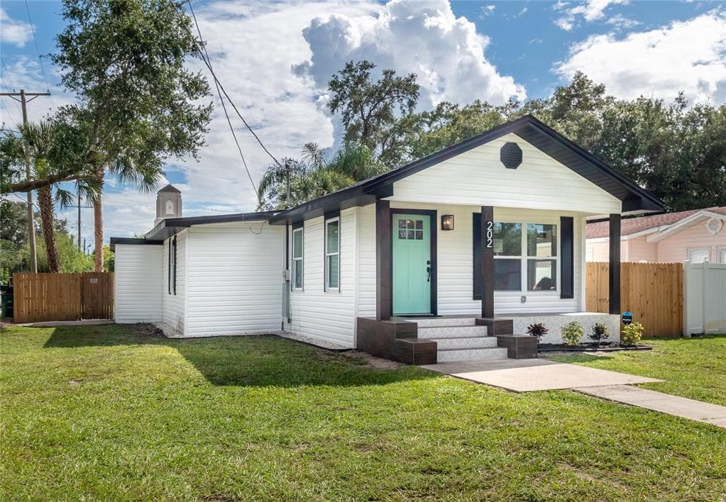 202 W JEAN STREET TAMPA, FL 33604