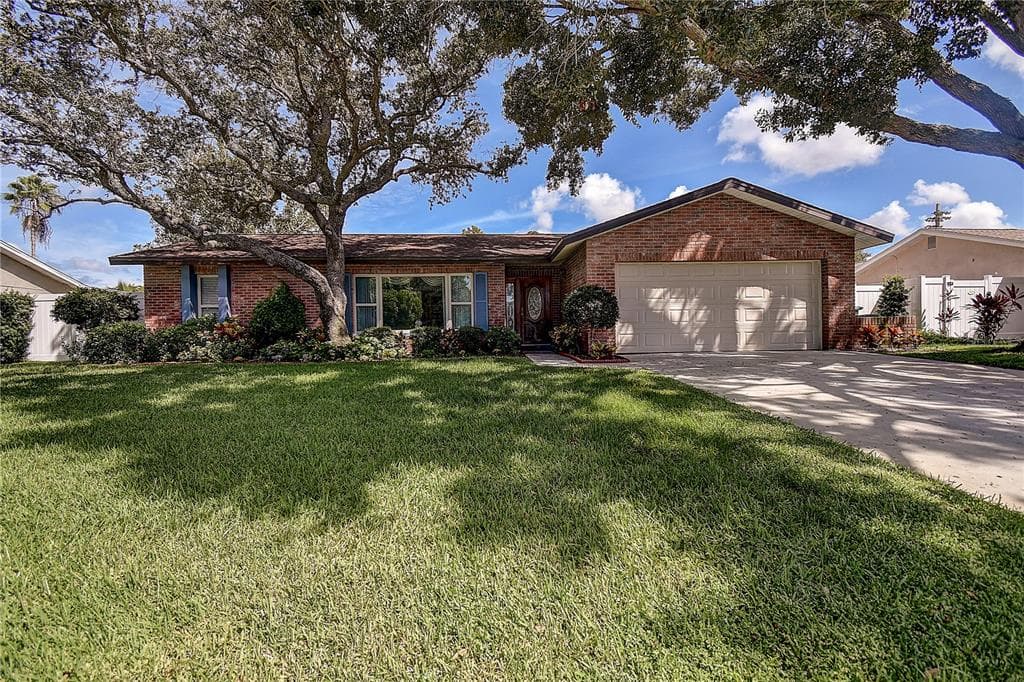 12245 90TH AVENUE SEMINOLE, FL 33772