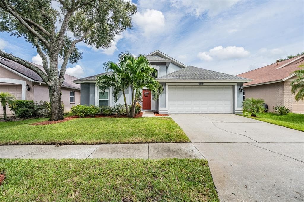 12327 GLENFIELD AVENUE TAMPA, FL 33626