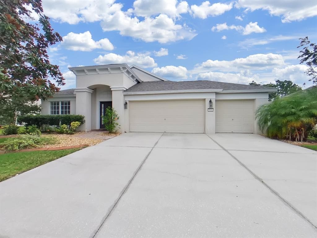 7831 BLACKHILL STREET WESLEY CHAPEL, FL 33545