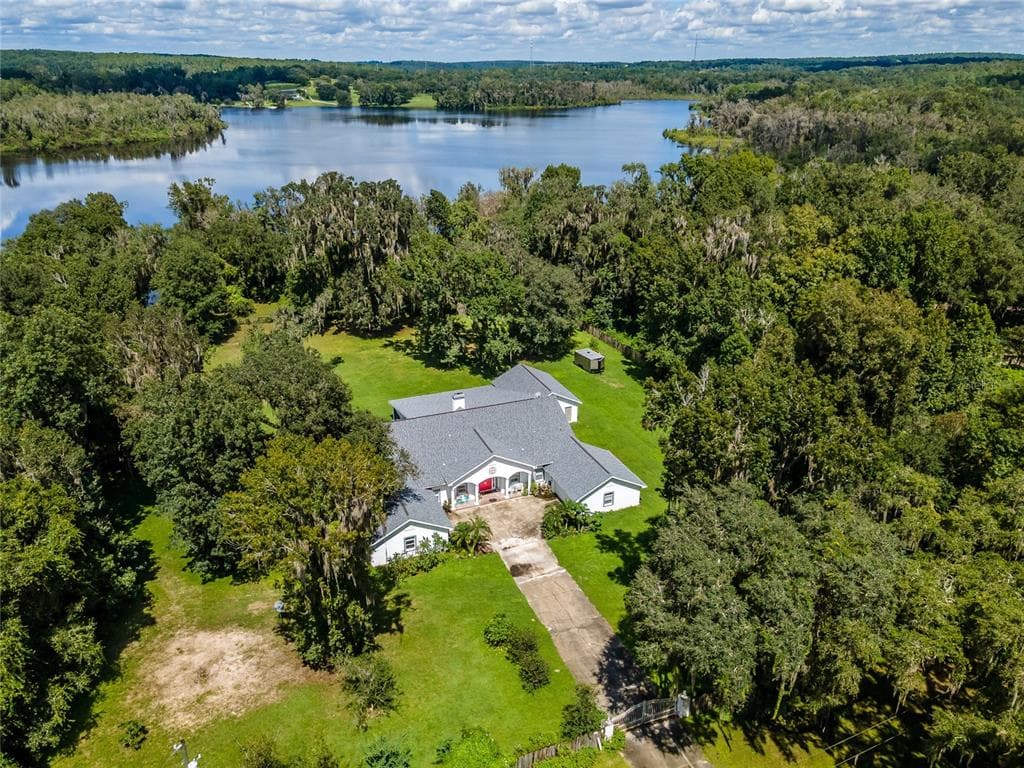 31445 AMBERLEA ROAD DADE CITY, FL 33523