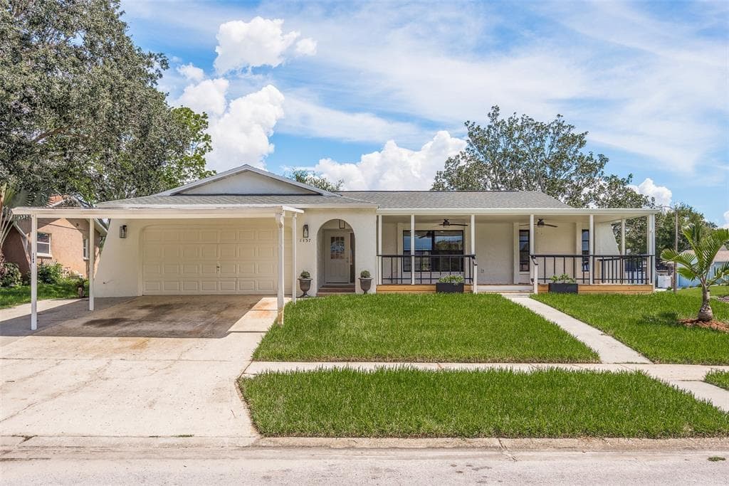 1137 FORBES TRACE TARPON SPRINGS, FL 34689