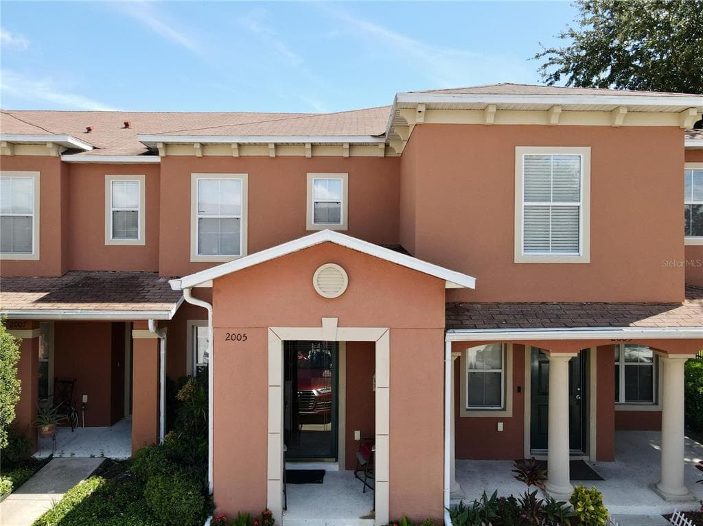2005 SEASIDE CAY DRIVE CLEARWATER, FL 33763