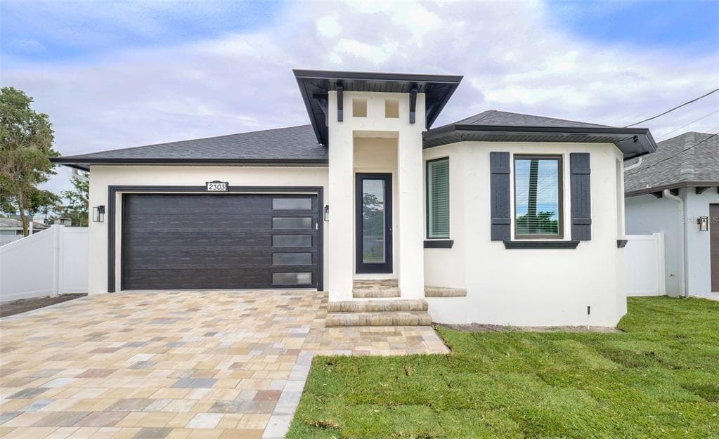 2303 W IVY STREET TAMPA, FL 33607