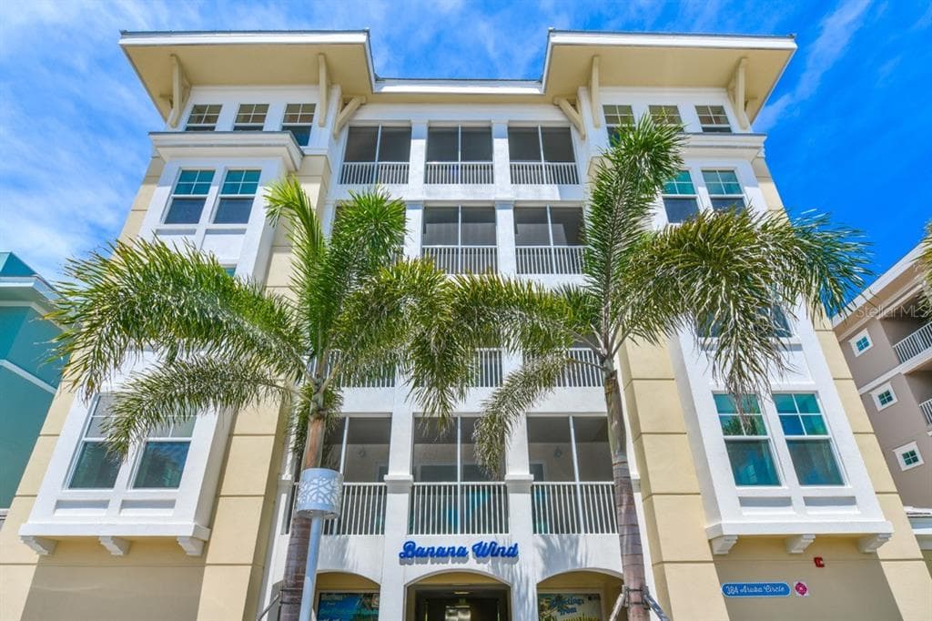 384 ARUBA CIRCLE UNIT 201 BRADENTON, FL 34209