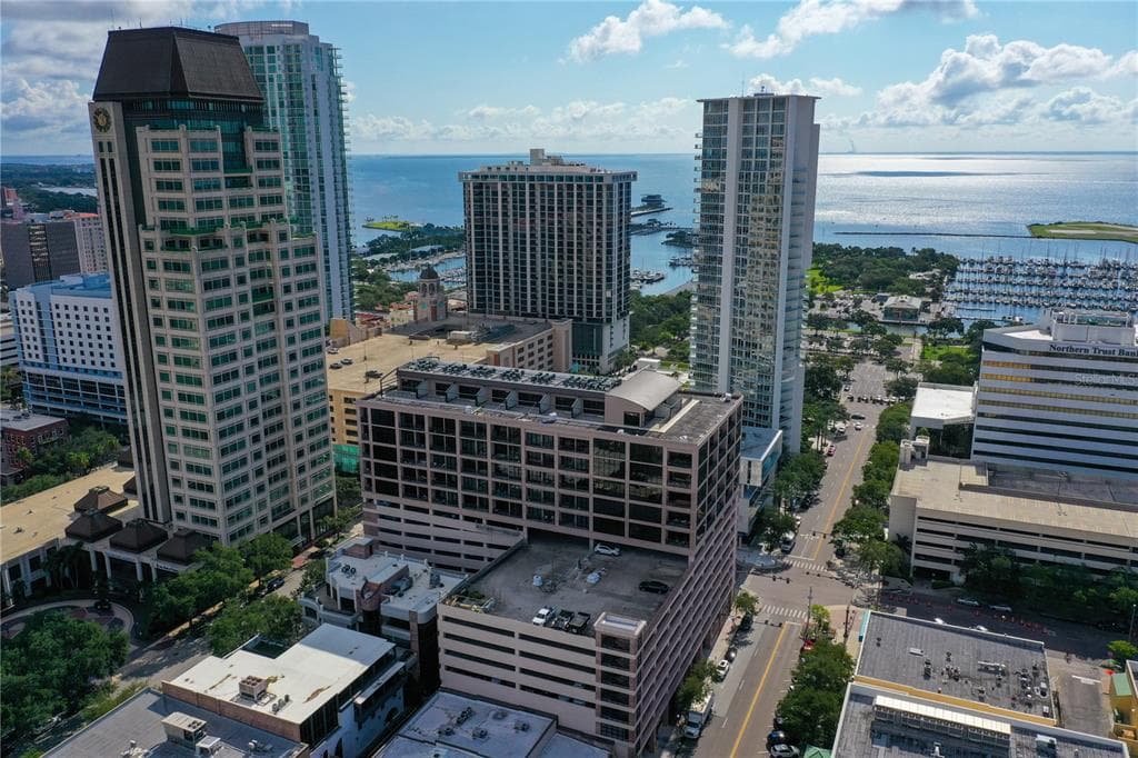 175 2ND STREET S UNIT 903 ST PETERSBURG, FL 33701
